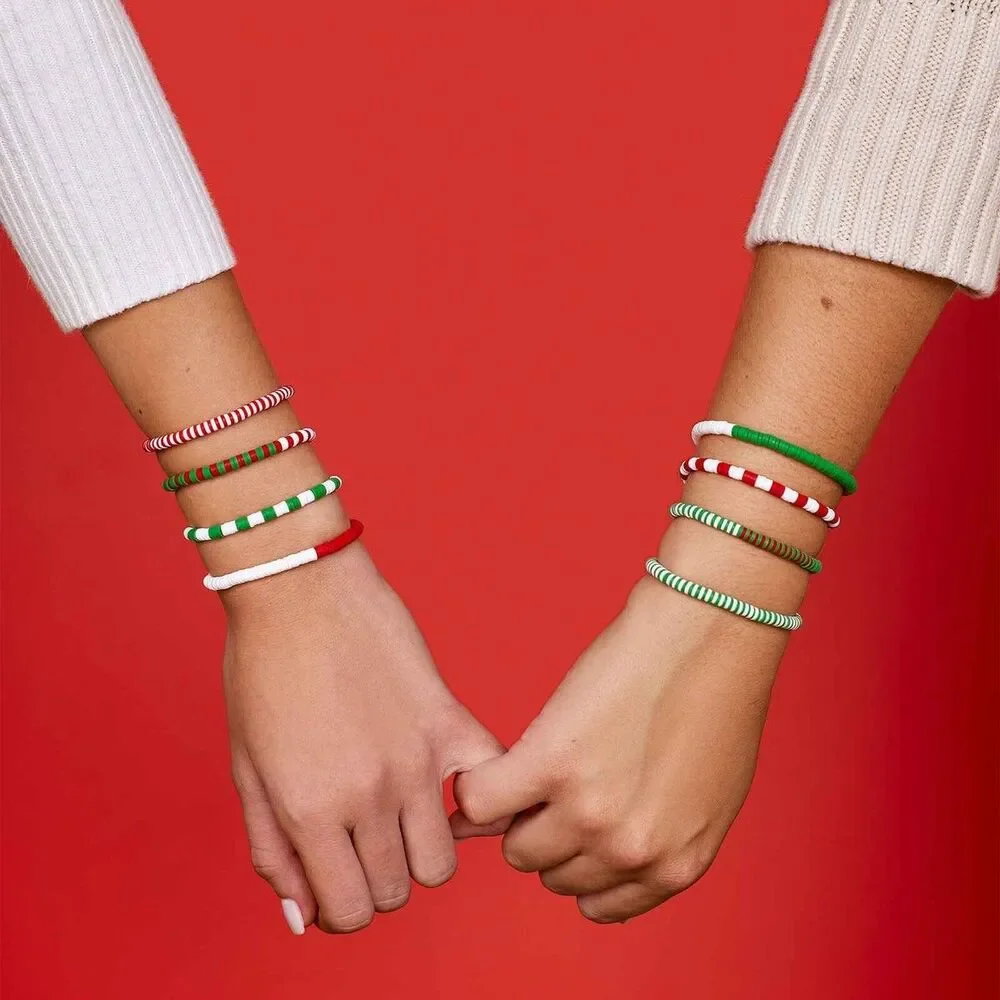 4 Pura Vida Red, Green & White Bracelet Set - Picture 1 of 4